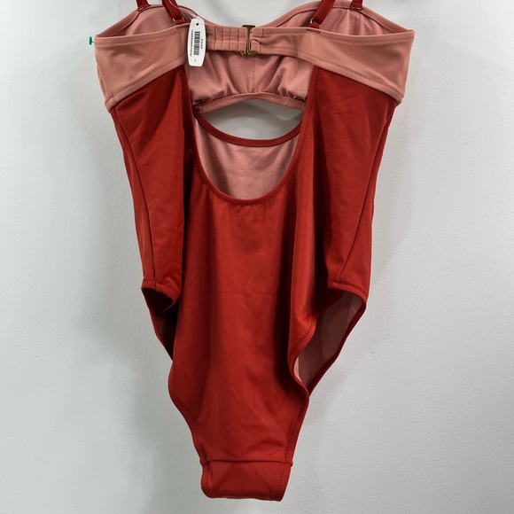 Adore me Womens swimsuit one piece Colorblock L new - Picture 4 of 5